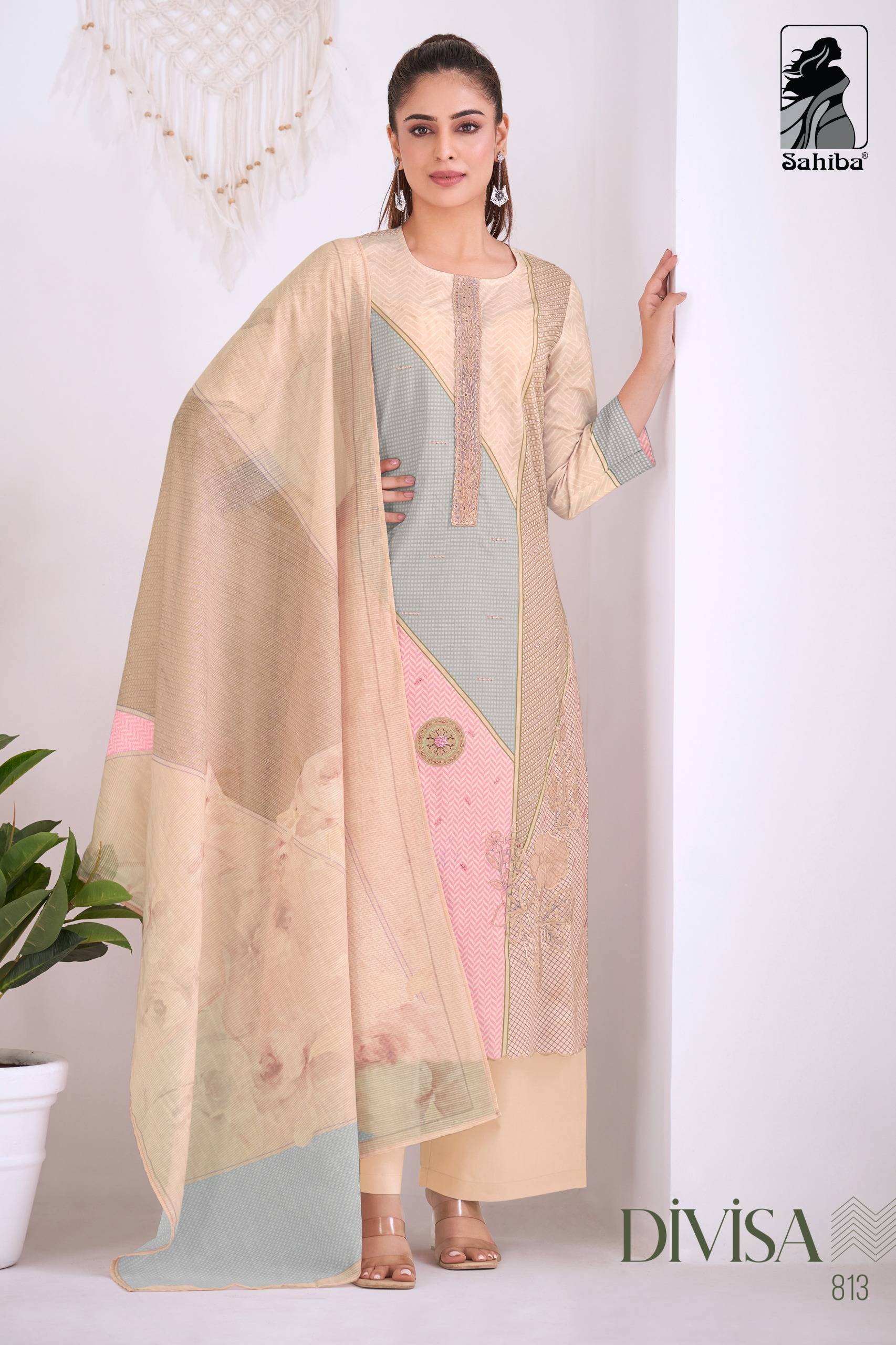 Divisa By Sahiba fabrics Beautiful Festive Suits Colorful Stylish Fancy Casual Wear & Ethnic Wear pure cotton lawn Dresses At Wholesale Price